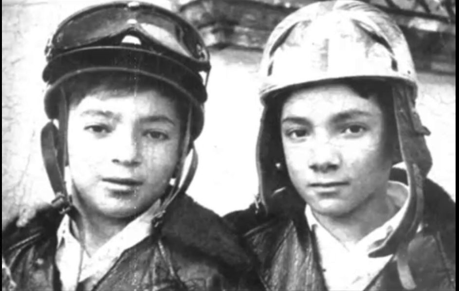 Die Rodriguez-Brüder wurden im Rennsport zu Legenden – und starben beide jung. Heute ist die Rennstrecke in Mexiko nach ihnen benannt.