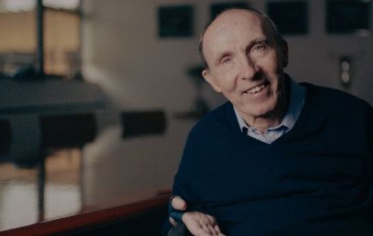 Sir Frank Williams ist verstorben – mit 79. Erinnerungen an ein Phänomen in vielfacher Hinsicht. Sehen Sie die aufregende Kino-Doku über sein Leben. - Das war Frank Williams