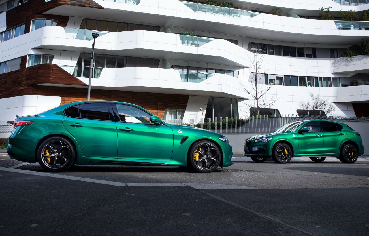 Wir lieben die Grünen! Die gut 300 km/h schnellen Italiener mit Maranello-Motor kultivieren ihren Mailänder Stil mit neuen Farben zum Niederknien.