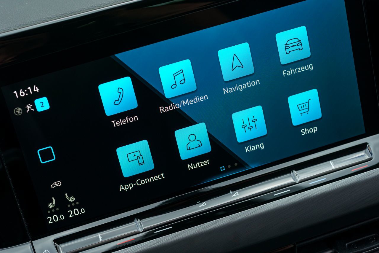 Gute Übersicht, leichte Bedienschritten, große Felder: VW hat die Software…