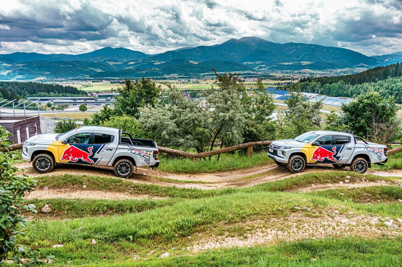 Kleine und große Abenteuer sind möglich: Die Offroad-Fahrerlebnisse im Mitsubishi L200 dauern zwischen zehn Minuten und zwei vollen Tagen.