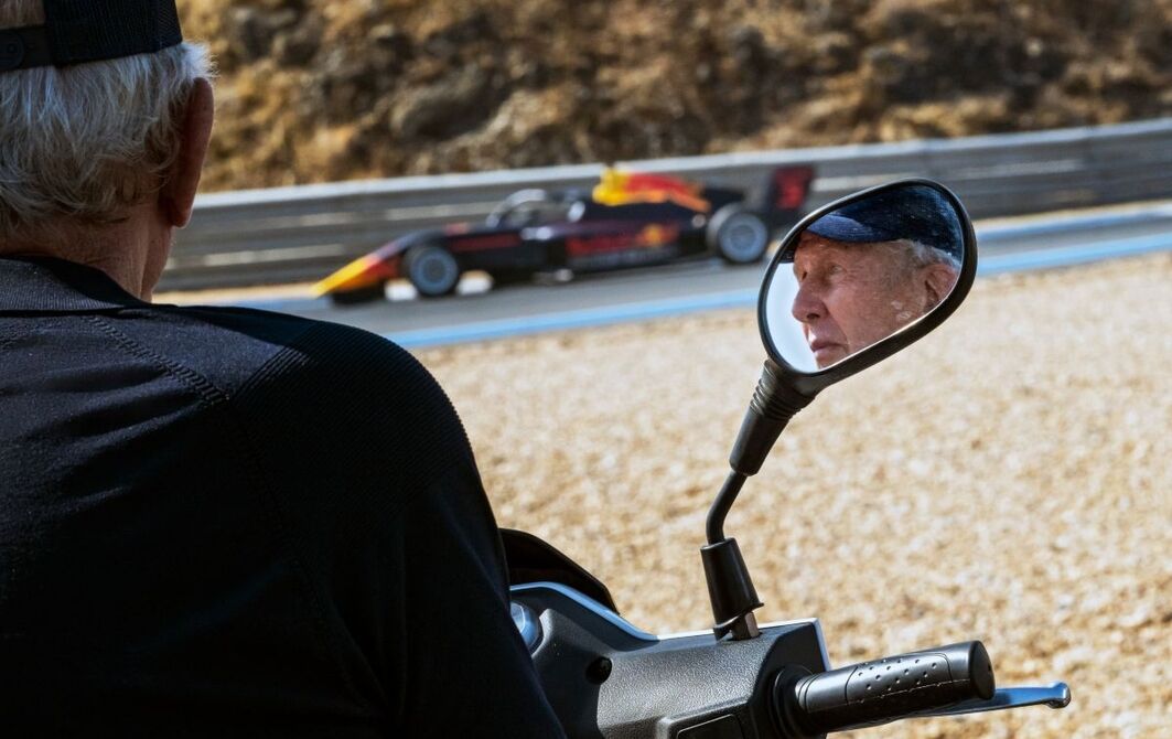 MENSCHEN IN BEWEGUNG (26)