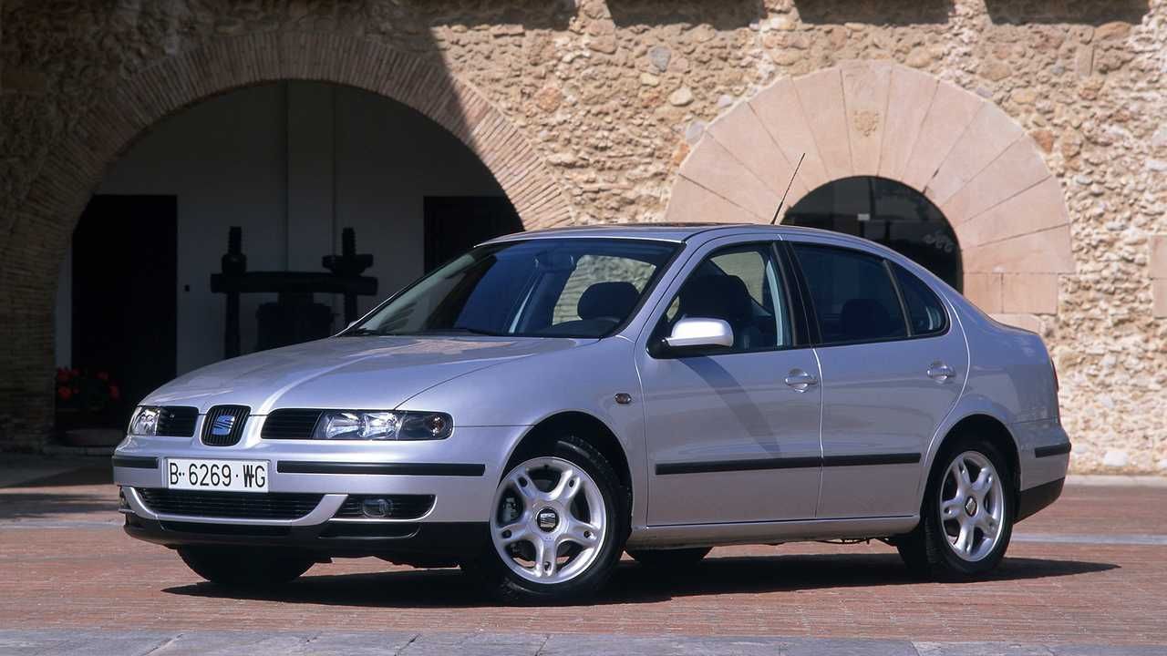 1998: Design-Einkauf. Der Toledo II ist optisch ein Jaguar mit Seat-Logo.