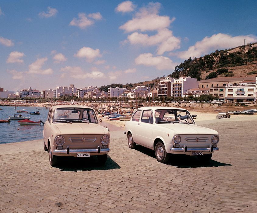 1966 setzt der geräumige Seat 850 neue Maßstäbe, auch als Coupé.