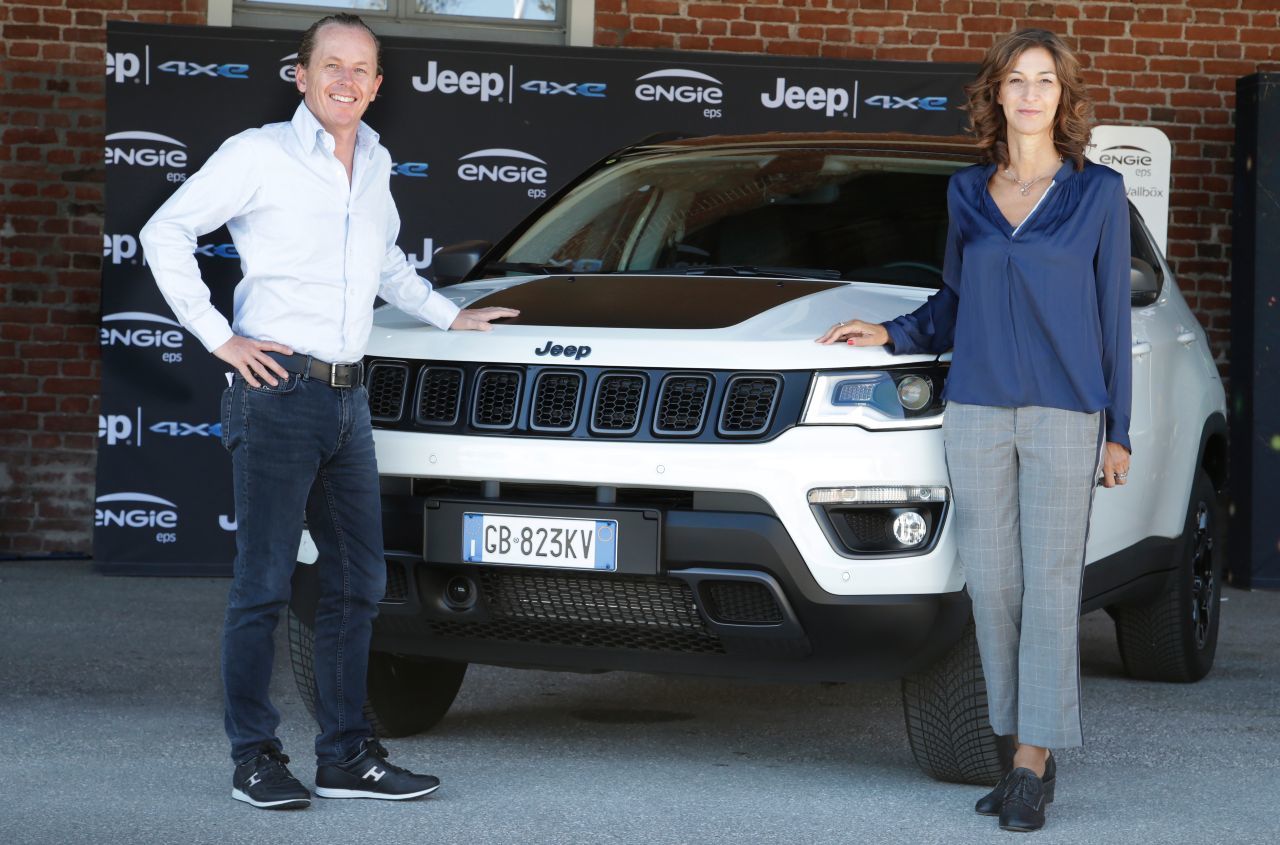 Motorprofis-Redakteur Fabian Steiner traf Jeep-EMEA-Chefin Antonella Bruno im europäischen Entwicklungszentrum Balocco Proving Ground.