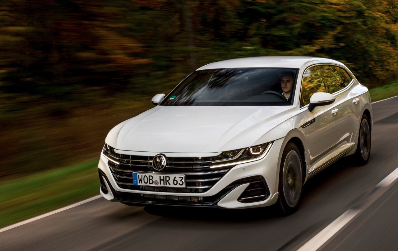 Der Arteon Shooting Brake eHybrid hat eine elektrische Reichweite von bis zu 57 Kilometern – und eine Gesamtreichweite von bis zu 900 Kilometern.