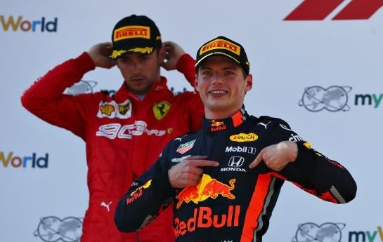 Es ist der Formel-1-Schocker eines sowieso bewegten Jahres: Honda  verlässt die Formel 1. Für Red Bull ein Riesen-Problem. - Was wird aus Verstappen?