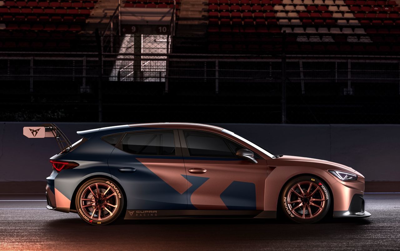Motorsport gehört für Cupra zum Markenkern: Der Cupra Leon Competición wurde speziell für die TCR-Serie und andere Langstreckenrennen entwickelt.
