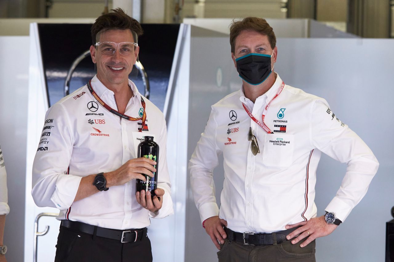 Wolff und Daimler-Chef Ola Källenius bekennen sich zur Formel 1: 