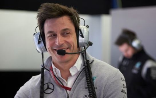 Toto Wolff im Autorevue-Interview über Lewis Hamilton und die erfolgreichste Partnerschaft der Formel-1-Geschichte. - Rekord-Weltmeister Wolff über Hamilton