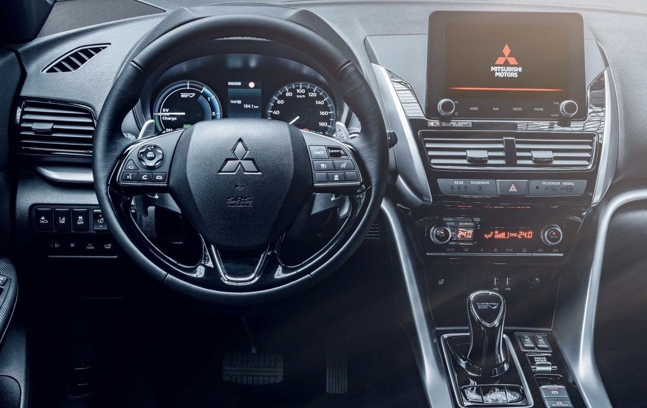 Wichtigste Änderung im Innenraum: Das neue Multimedia-System mit 8-Zoll-Touchscreen und Sprachbedienung.