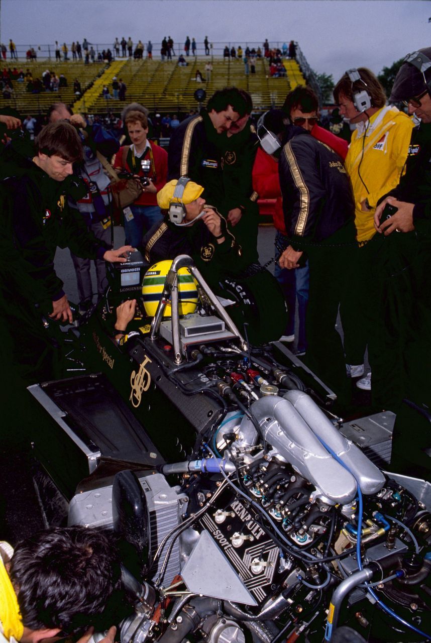 Der bärenstarke Renault-Turbomotor trieb Ayrton Sennas Lotus bei dessen ersten beiden Siegen an.