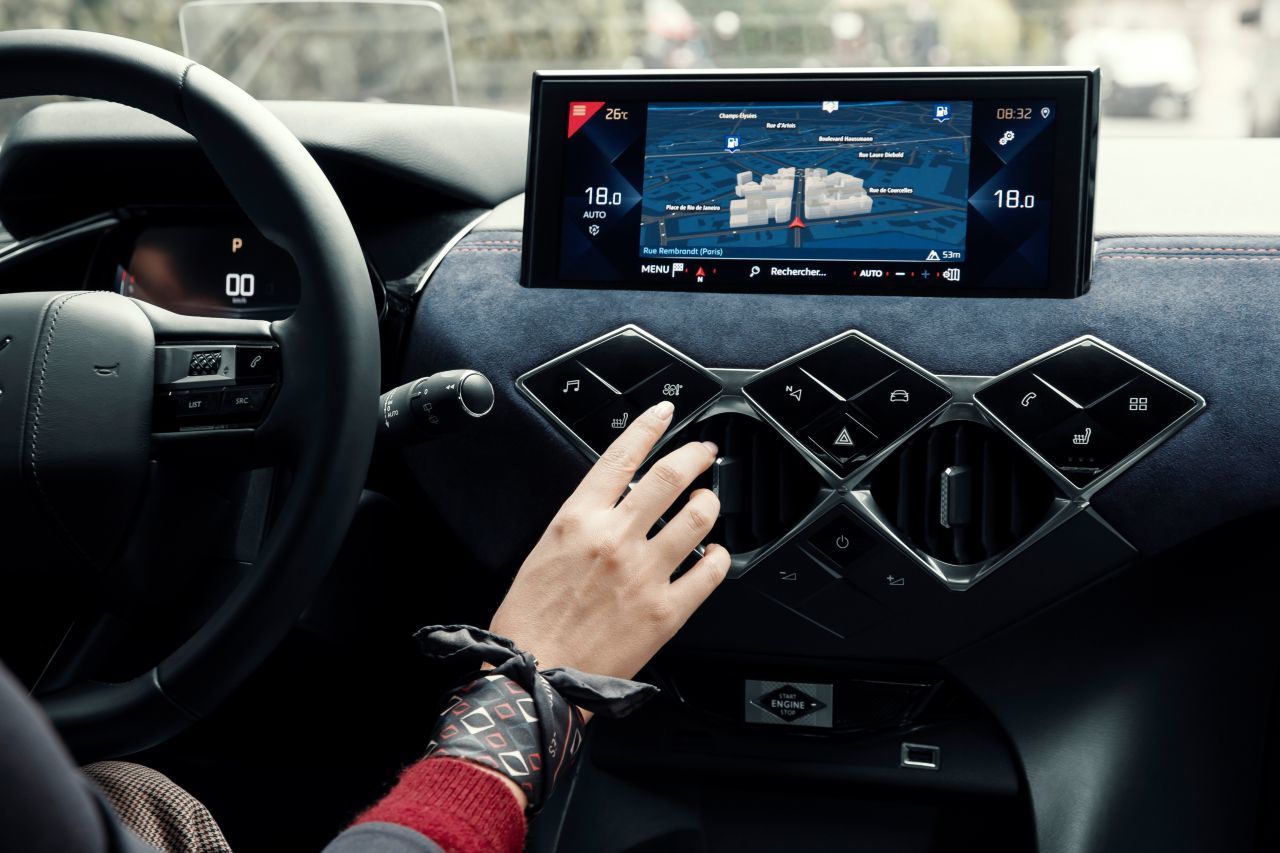 Topausstattung ist obligat: Navigation auf dem 10,3-Zoll-HD-Touchscreen.