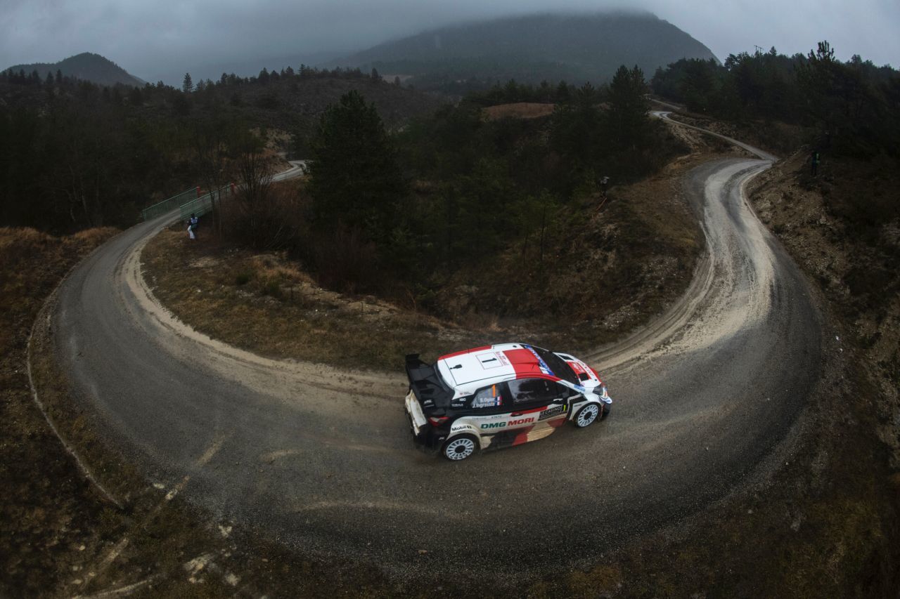 ...mit Toyota-Teamkollege Sebastien Ogier.