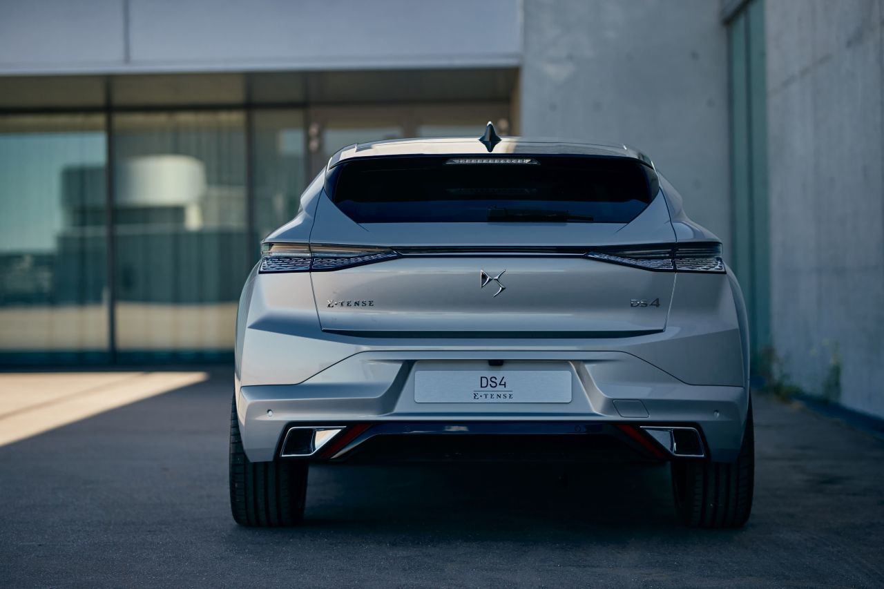 Ein Highlight ist sicher das spektakuläre Shooting-Brake-Heck mit grandios-dynamischer Form und superedler Lichtleiste.
