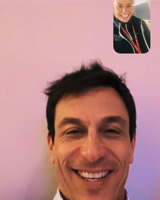 Paar-Jubel via Chat: Toto Wolff...