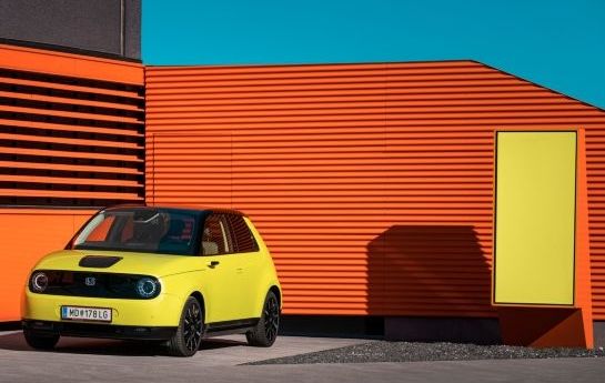 INTENSIV-TEST: HONDA E ADVANCE - City-Champion