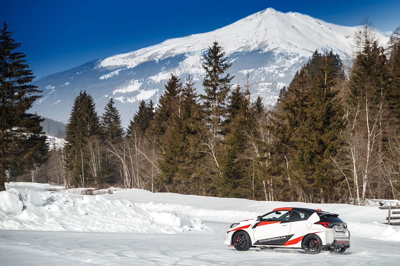 Der in der Kraftverteilung variable 4WD ist für jede Anwendung gut. Im Hintergrund: Nicht der Fuji, sondern das Salzburger Land.