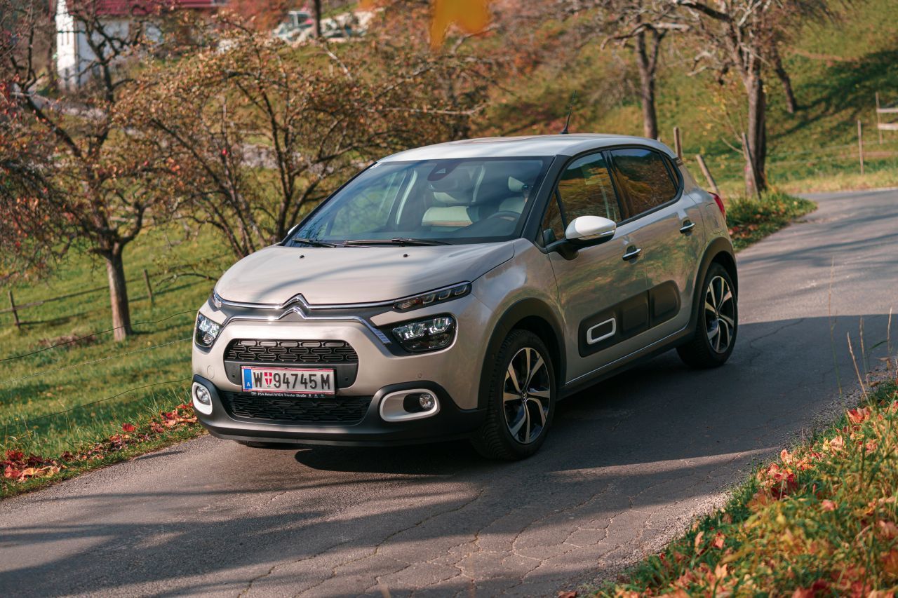 Für Menschen, die entspannt durchs Leben gehen beziehungsweise fahren: Citroën stellt den Komfort bewusst in den Mittelpunkt …