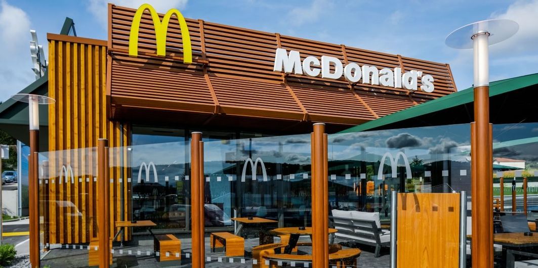 ADRESSEN & NAVIGATION: MCDONALD‘S AN DER WESTAUTOBAHN A1