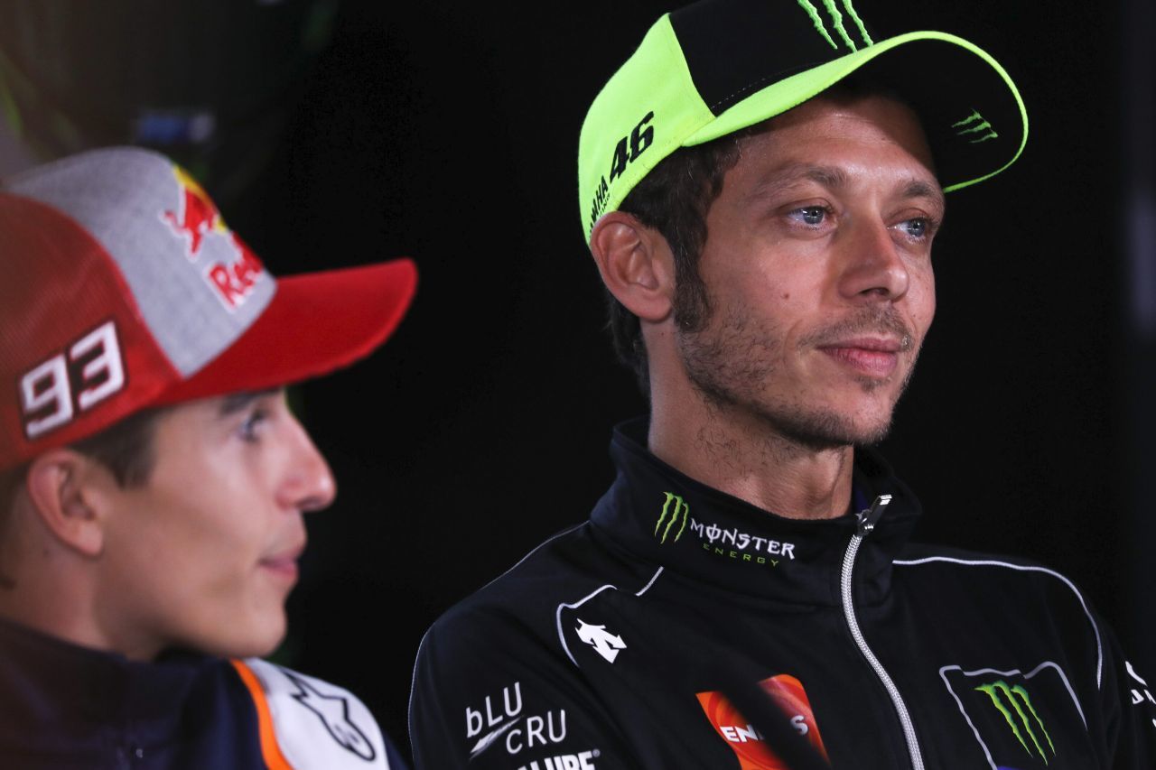 Marc Marquez mag ihn eines Tages an Rekorden übertreffen, in Sachen Charisma ist der