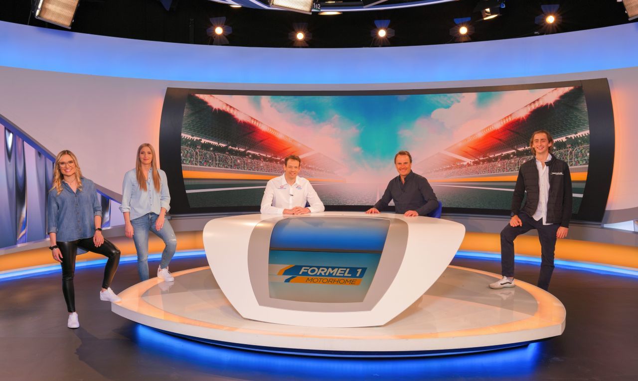 Bianca Steiner ist seit 2021 Teil des Formel-1-Team des ORF. Mit Ernst Hausleitner, Alex Wurz, Ferdinand Habsburg und Corinna Kamper – sowie Robert Lechner (nicht im Bild).