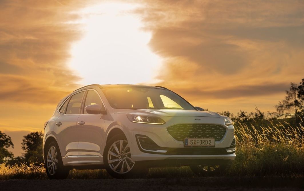 INTENSIV-TEST: FORD KUGA HYBRID (FHEV)