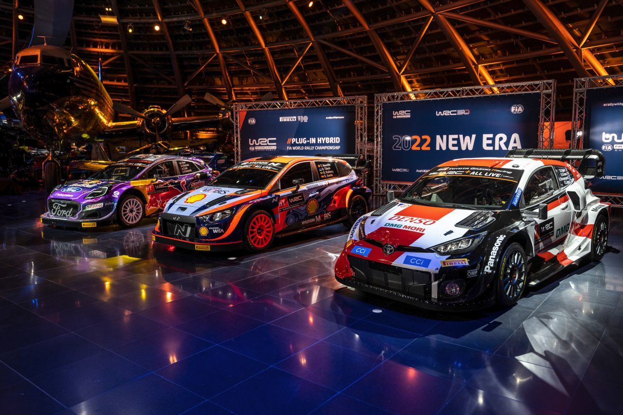 Die großen Drei, die sich langfristig zur WRC bekannt haben: Ford, Hyundai und Toyota.