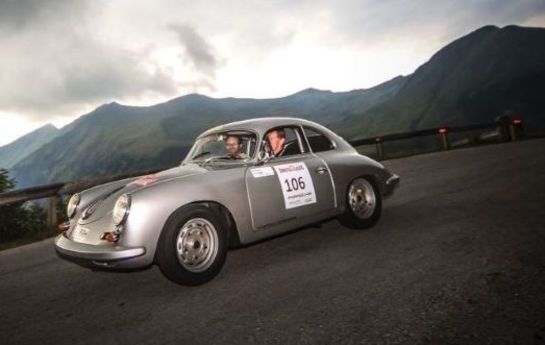 GERALD ENZINGER ÜBER WALTER RÖHRL - Röhrl bei KTM: Meine Fahrten mit Walter