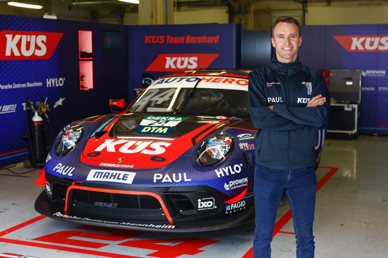 Legende Timo Bernhard, als Fahrer Sieger in Le Mans (u.a. unter Fritz Enzinger) und am Nürburgring, ist mit seinem Team vom GT Masters in die DTM gewechselt. Ein starkes Signal für die Rennserie von Gerhard Berger. Bernhards Pilot: Thomas Preining.