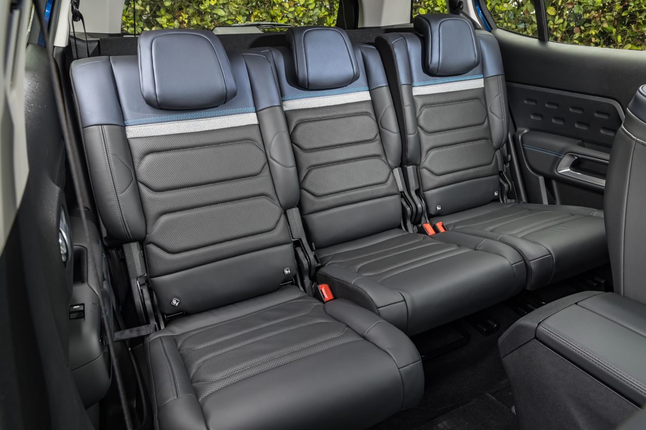 Die Advanced Comfort-Sitze machen ihrem Namen alle Ehre. Drei einzeln verschiebare Sitze machen den C5 Aircross zum Flexibilitäts-Star.