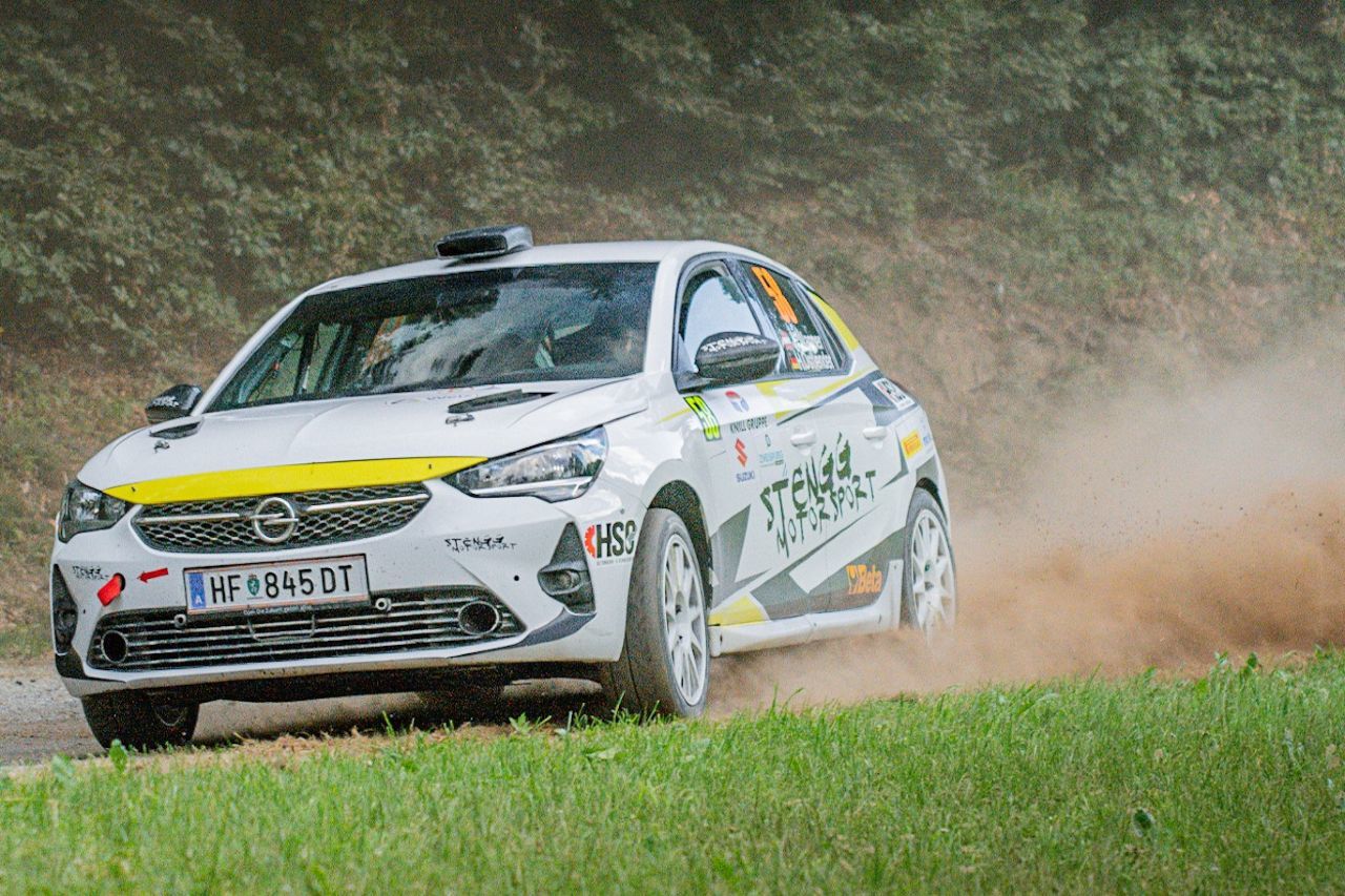 Julian Wagner und Hanna Ostlender (Opel) waren auch bei der Rallye Weiz eine Klasse für sich in der 2WD-Wertung.