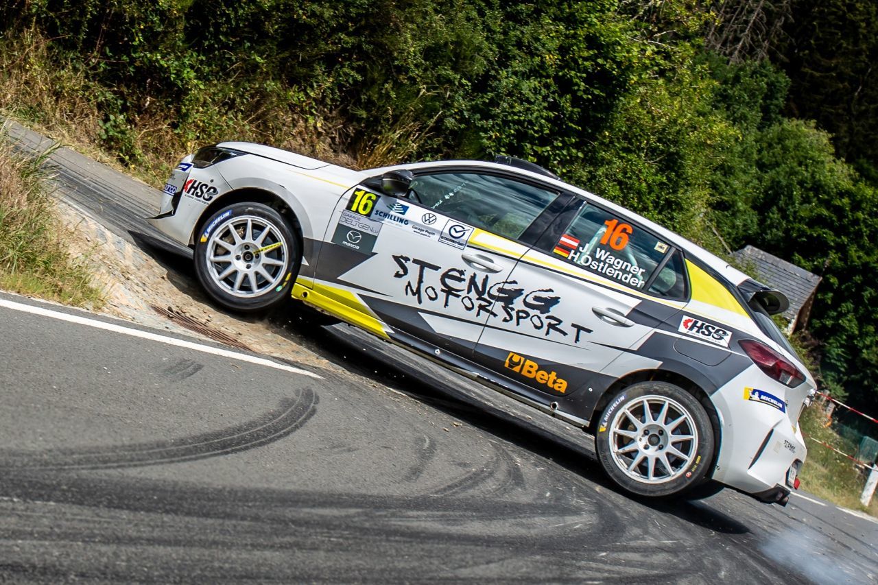 Im Stellantis Rallye Cup Belux fühlt sich Julian Wagner bereits heimisch.
