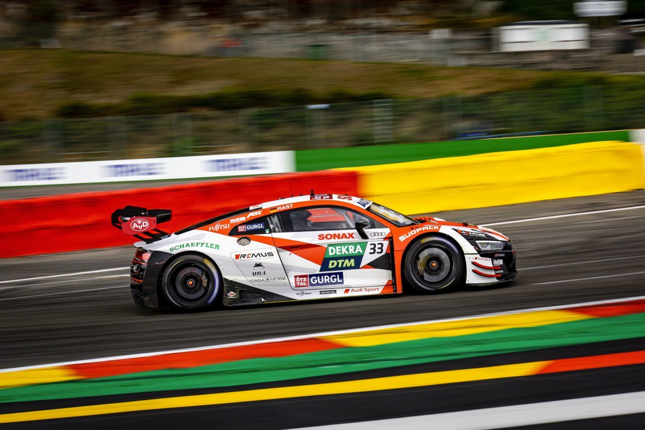 Der Wahl-Bregenzer Rene Rast bleibt in seiner letzten Audi-Saison weiter im Titelrennen. Ab 2023 fährt er für BMW – und für McLaren in der Formel E.