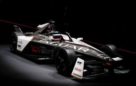 Nach dem Vizeweltmeistertitel blickt Jaguar mit Spannung der nächsten Generation in der Formel E entgegen. - Ziel WM-Titel: So sieht Jaguars Zukunft aus