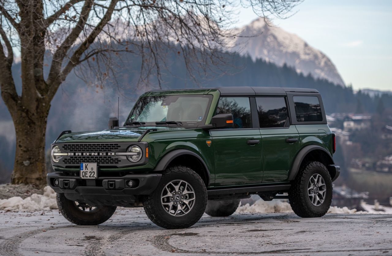 Ein Naturbursch ist der kantige Geländewagen Bronco, der im Herbst 2023 startet (möglicherweise auch etwas früher).