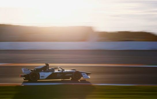 FORMEL-E-STARS 2023: MITCH EVANS (JAGUAR) - Der Geheim-Tipp<br>der Formel E 2023