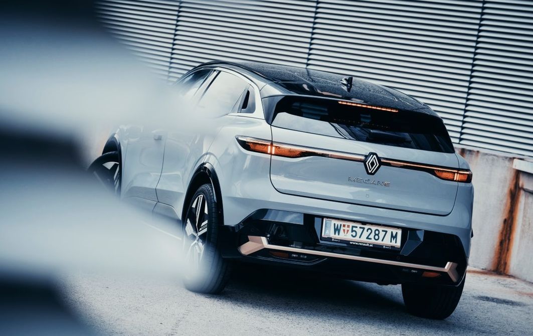 Test: Renault Megane E-Tech Electric EV60 220hp