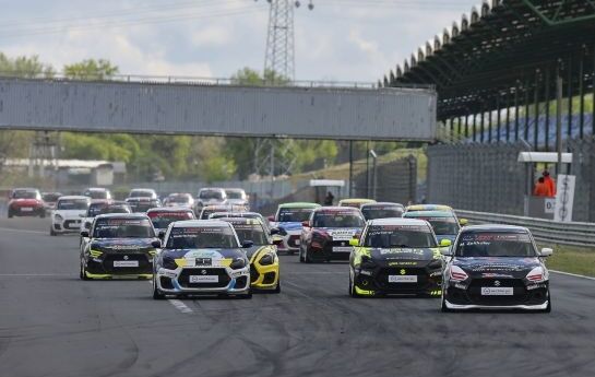 Saison-Höhepunkt für den Suzuki Cup Europe. Rund 25 Suzuku Swift rasen am Red Bull Ring in Spielberg. - Suzuki-Asse in Spielberg