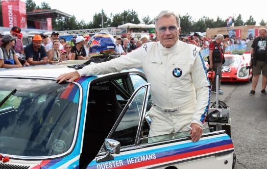 Mit 85ist Dieter Quester immer noch schnell unterwegs. Was aber bewegt einen der größten Motorsport-Österreicher aller Zeiten, wenn er im Privat-Modus unterwegs ist? - Dieter Quester, Renn-Legende