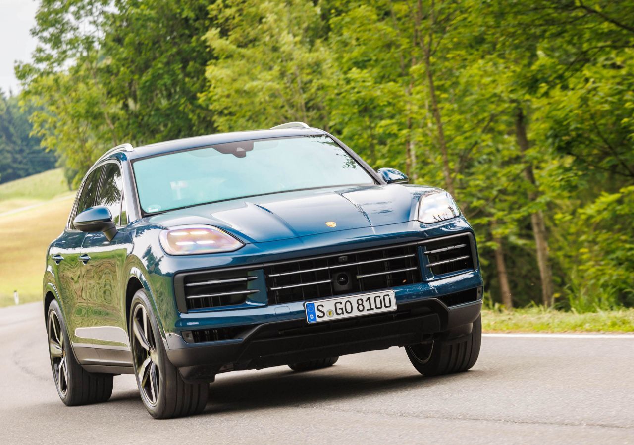 Der Cayenne ist ein Allrounder auf höchstem Niveau, vereint Komfort und Handling auf besondere Art.