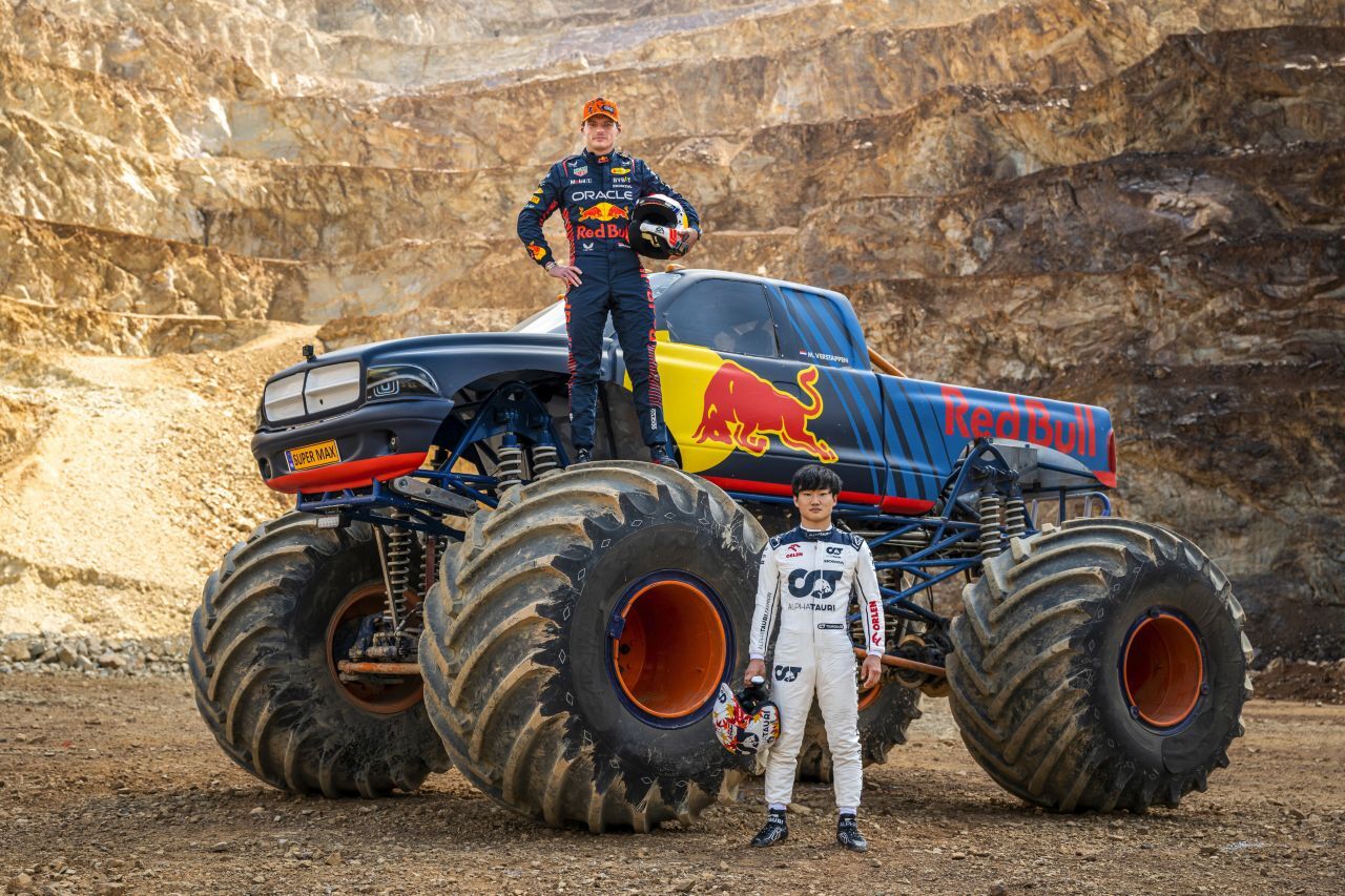 Hier ist Max Verstappen noch obenauf – nach dem Rennen ist die Hierachie am Berg aus Erz und Eisen neu definiert.