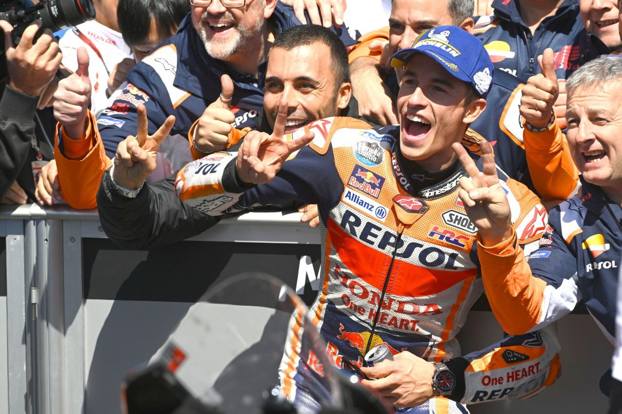 Kann der von Verletzungen und Problemen geplagte Marc Marquez in Spielberg endlich wieder jubeln? Für Honda wäre ein Erfolgserlebnis wichtig wie vielleicht noch nie zuvor in der ruhmreichen Geschichte.