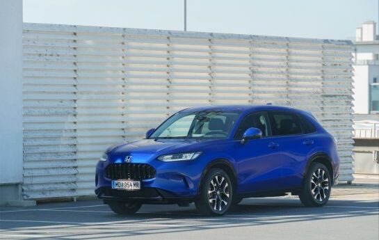 Hondas hochwertiger Hybridantrieb beherrscht das sanfte und leise Gleiten mit sportlichem Touch. - Qualitäts-Entscheidung