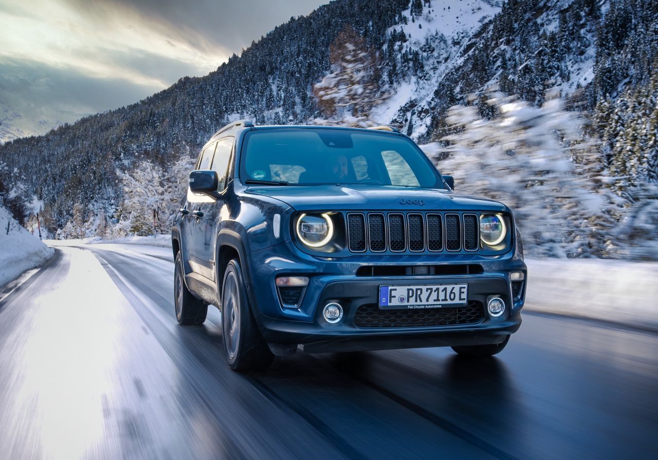 Teilelektrische Mittelklasse-Modelle wie der Jeep Renegade … 