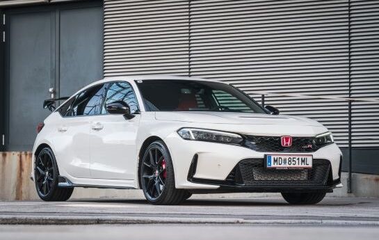 Im Honda Civic Type R erlebt das Genre der messerscharfen Kompaktsportler seinen vorläufigen Höhepunkt. - Hoch-Kultur