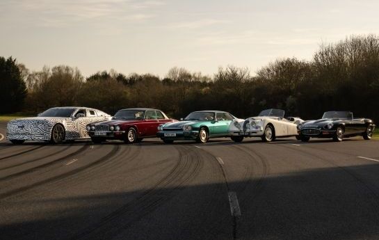 2025 laufen alle aktuellen Modelle aus, 2026/2027 Neustart mit spektakulären Autos in der Preisregion um 150.000 Euro. - Die Details zum  großen Katzensprung