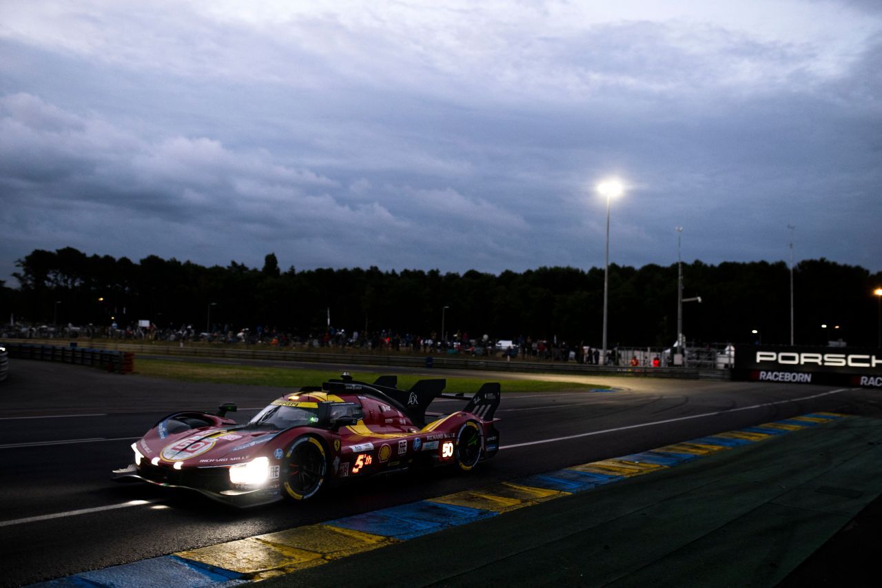 Ferrari war in der Nacht eine Klasse für sich.