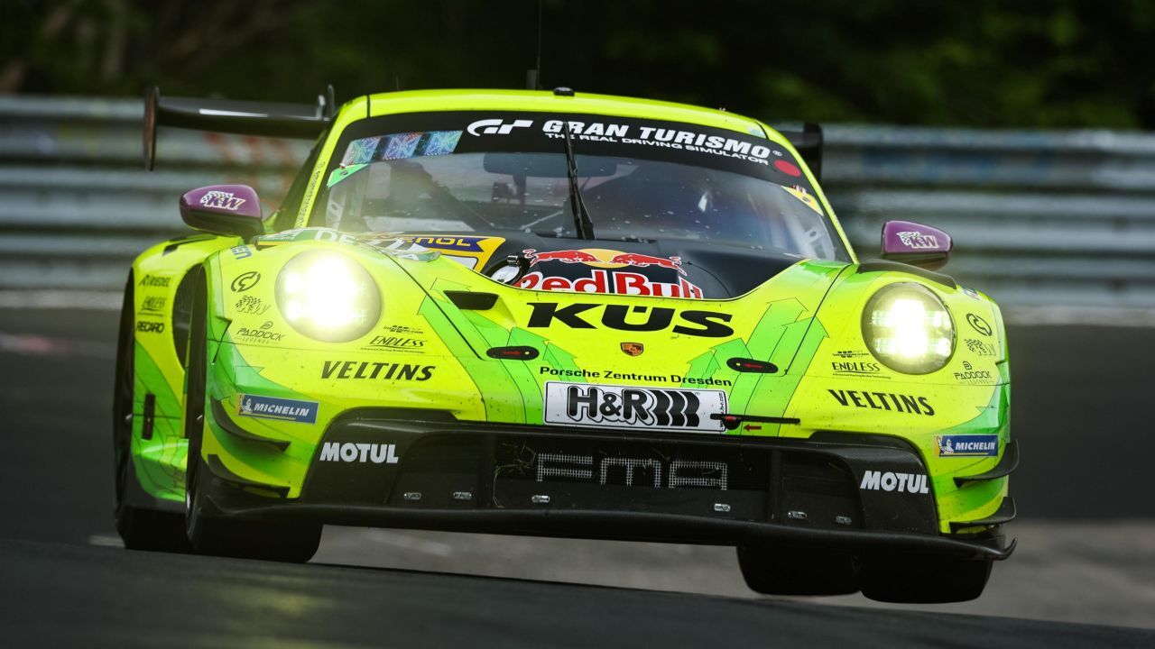 Thomas Preining startet im Manthey-Porsche von ganz vorne, da Kollege Kevin Estre die Pole-Runde fuhr.