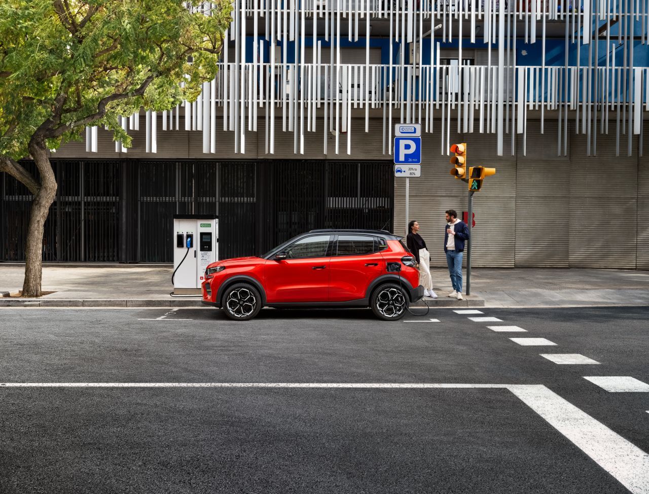 Die Batteriekapazitäten von 7000 Elektroautos wurden ausgewertet: Nach 100.000 Kilometer lag die durchschnittliche Nettokapazität bei gut 90 Prozent des ursprünglichen Wertes, nach 200.000 Kilometern über 85 Prozent.
